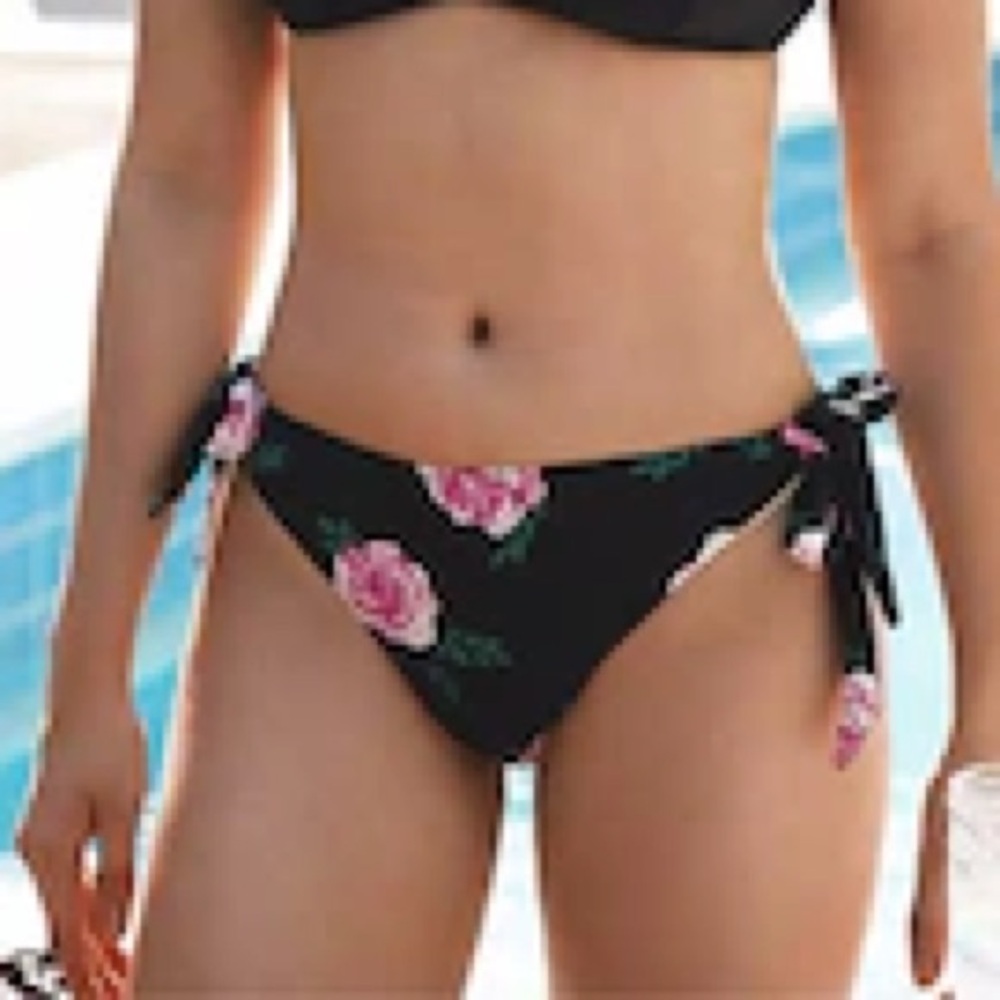 Cupshe Black Floral Hip Tie Bikini Bottoms